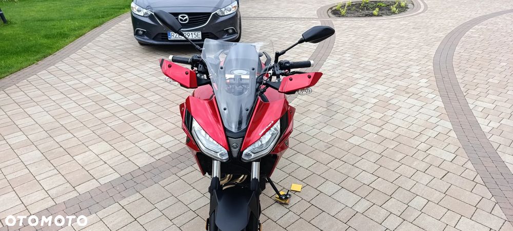 Yamaha MT - 9