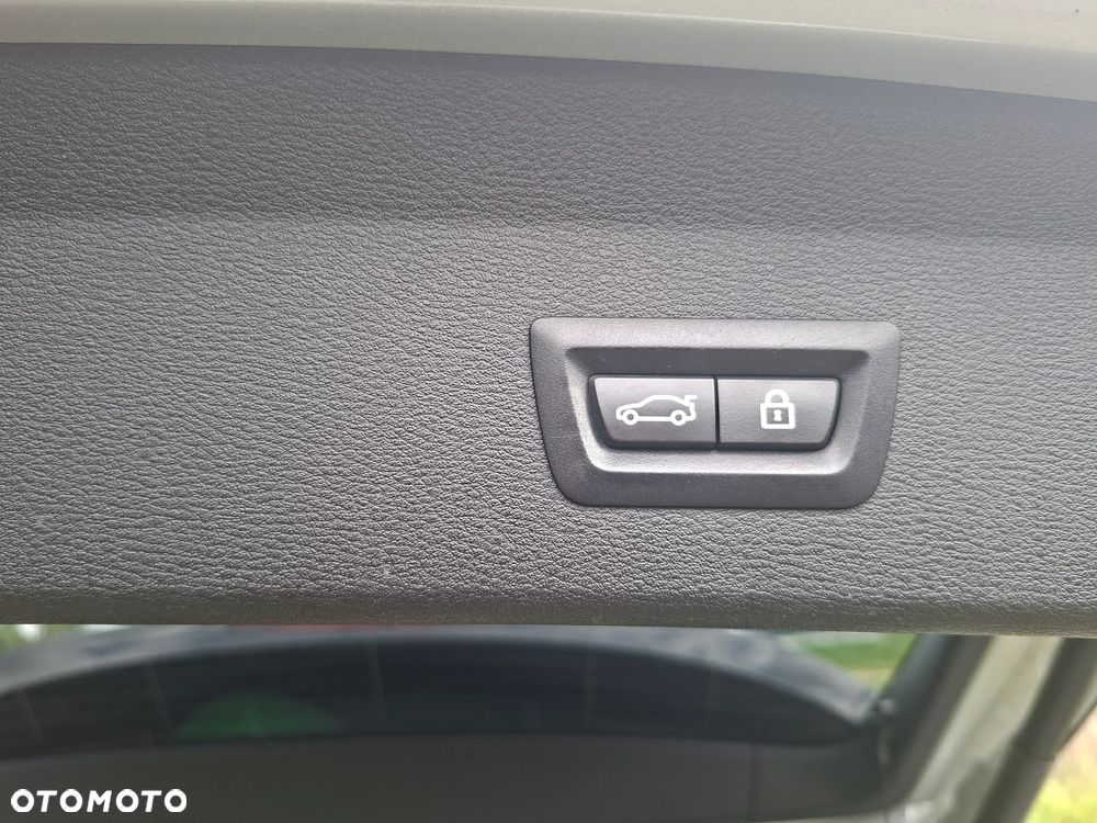 BMW X1 sDrive18d M Sport sport - 11