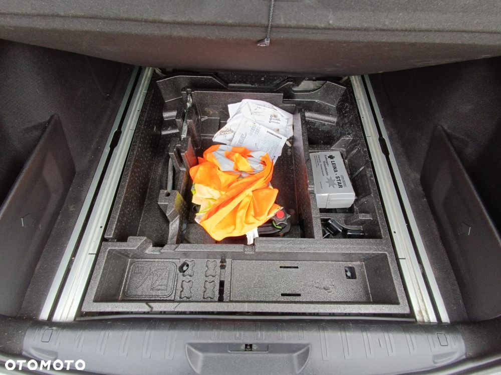 Peugeot 308 BlueHDi 120 Stop & Start Business-Line - 21