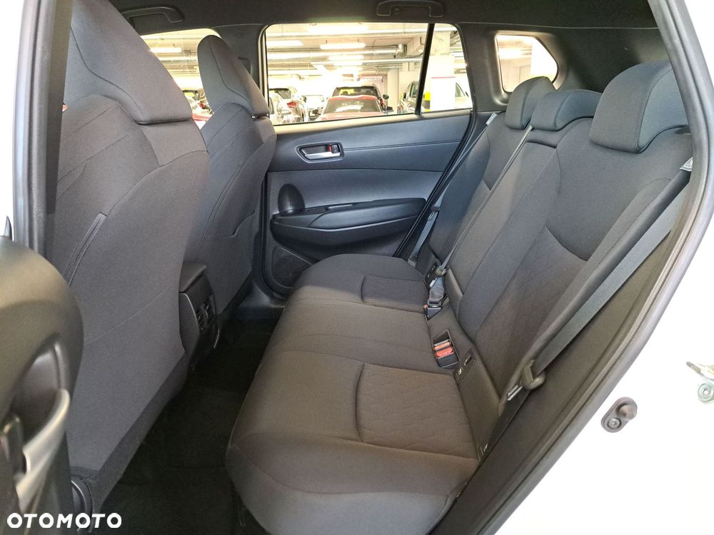 Toyota Corolla Cross - 13