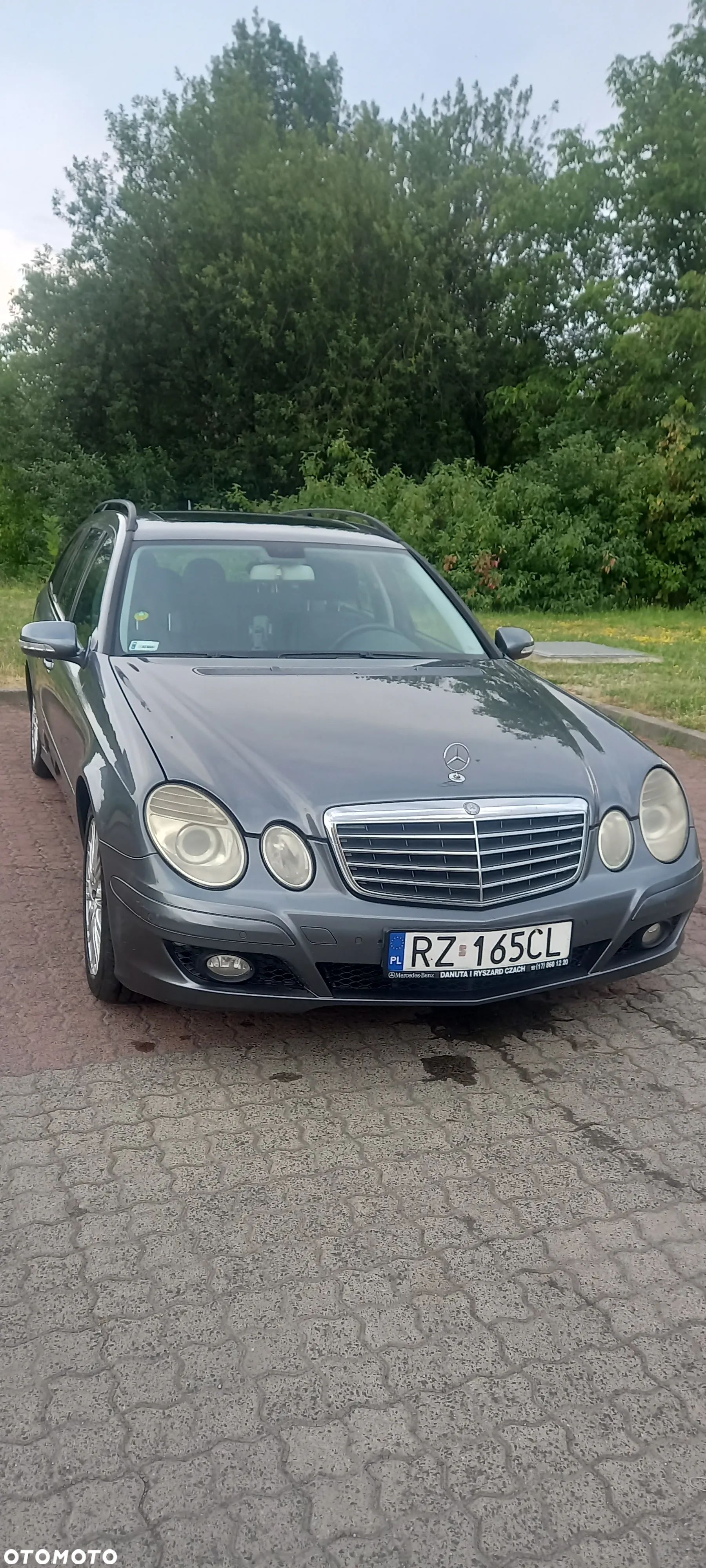 Mercedes-Benz Klasa E 200 CDI Classic - 1