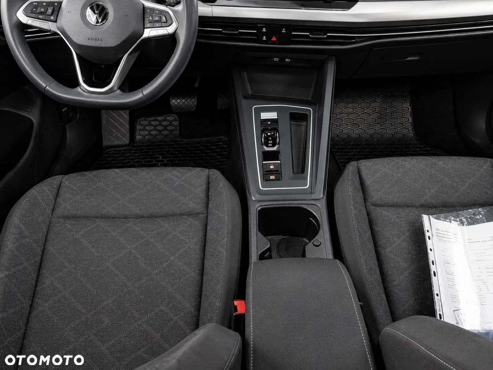 Volkswagen Golf 1.5 eTSI Life DSG - 13