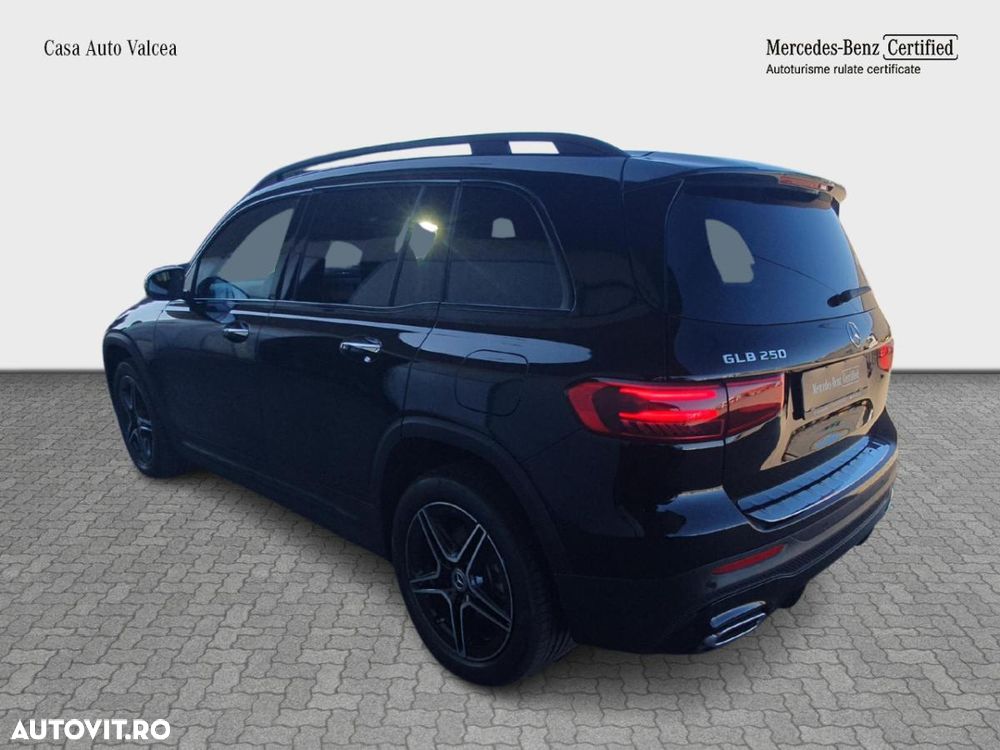 Mercedes-Benz GLB 250 4MATIC Aut. - 3