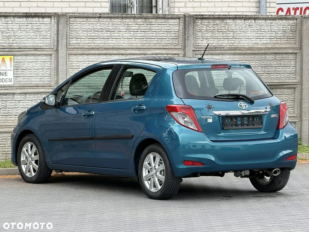 Toyota Yaris 1.33 Premium EU6 - 25