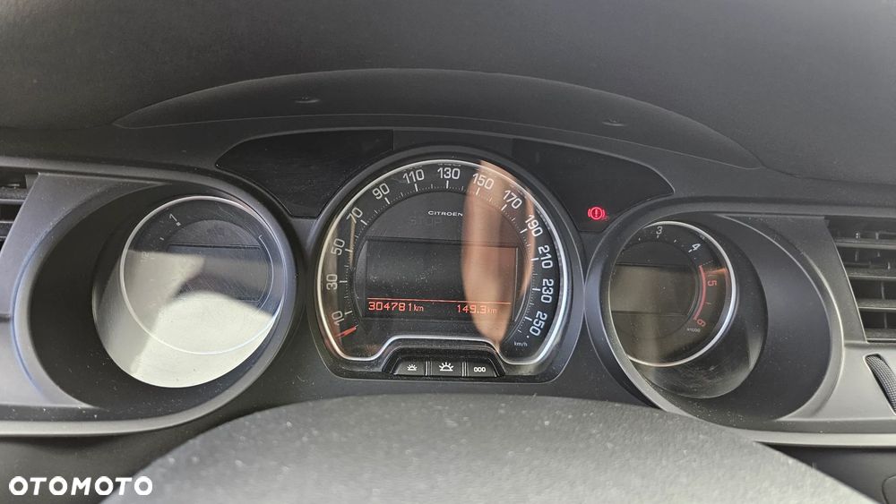 Citroën C5 2.0 HDi Exclusive - 10