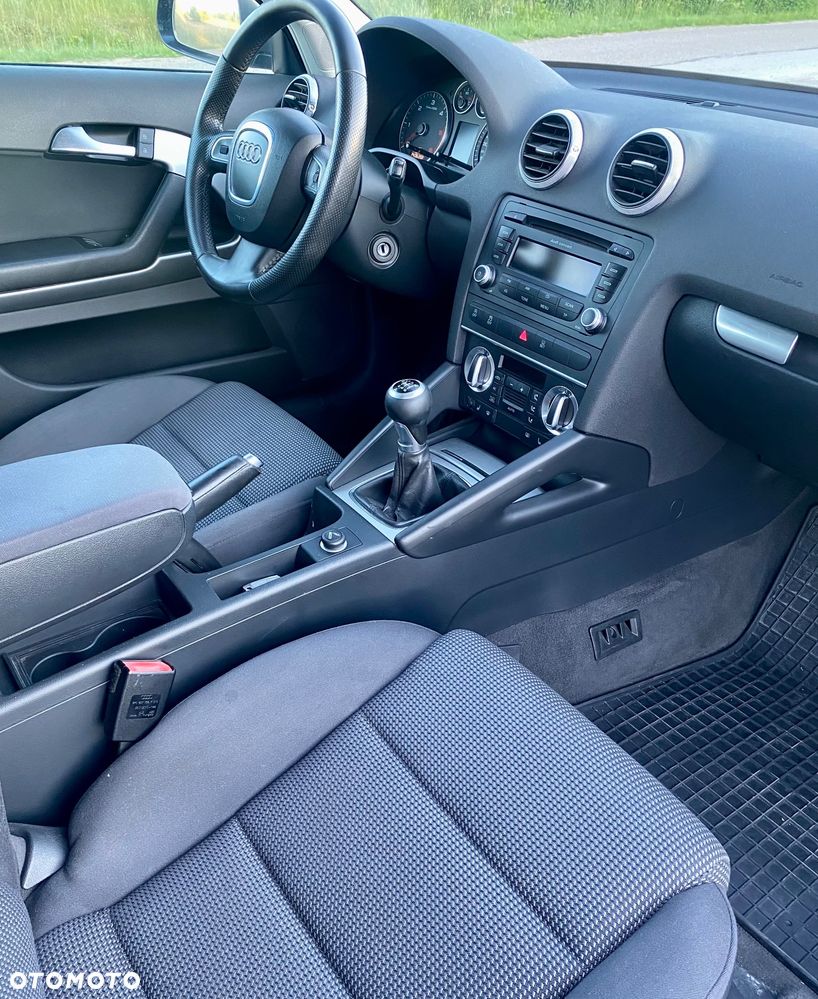 Audi A3 3-drzwiowe 2.0 TDI DPF Ambiente - 7