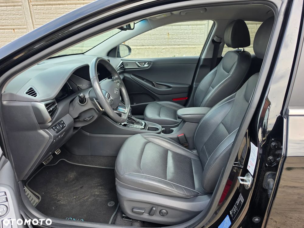 Hyundai IONIQ hybrid Platinum - 9