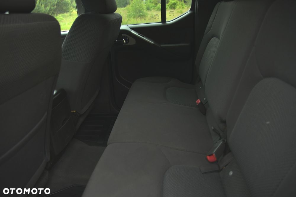 Nissan Navara 2.5 D Platinum - 18