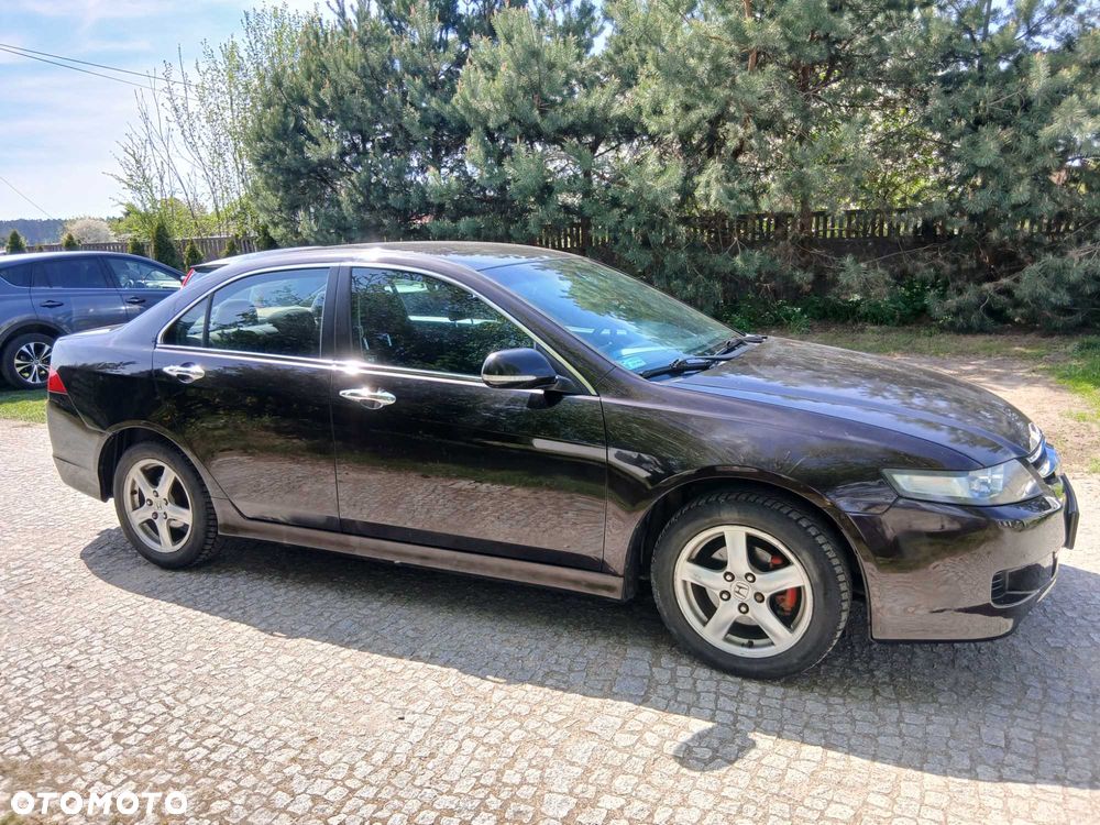 Honda Accord - 4