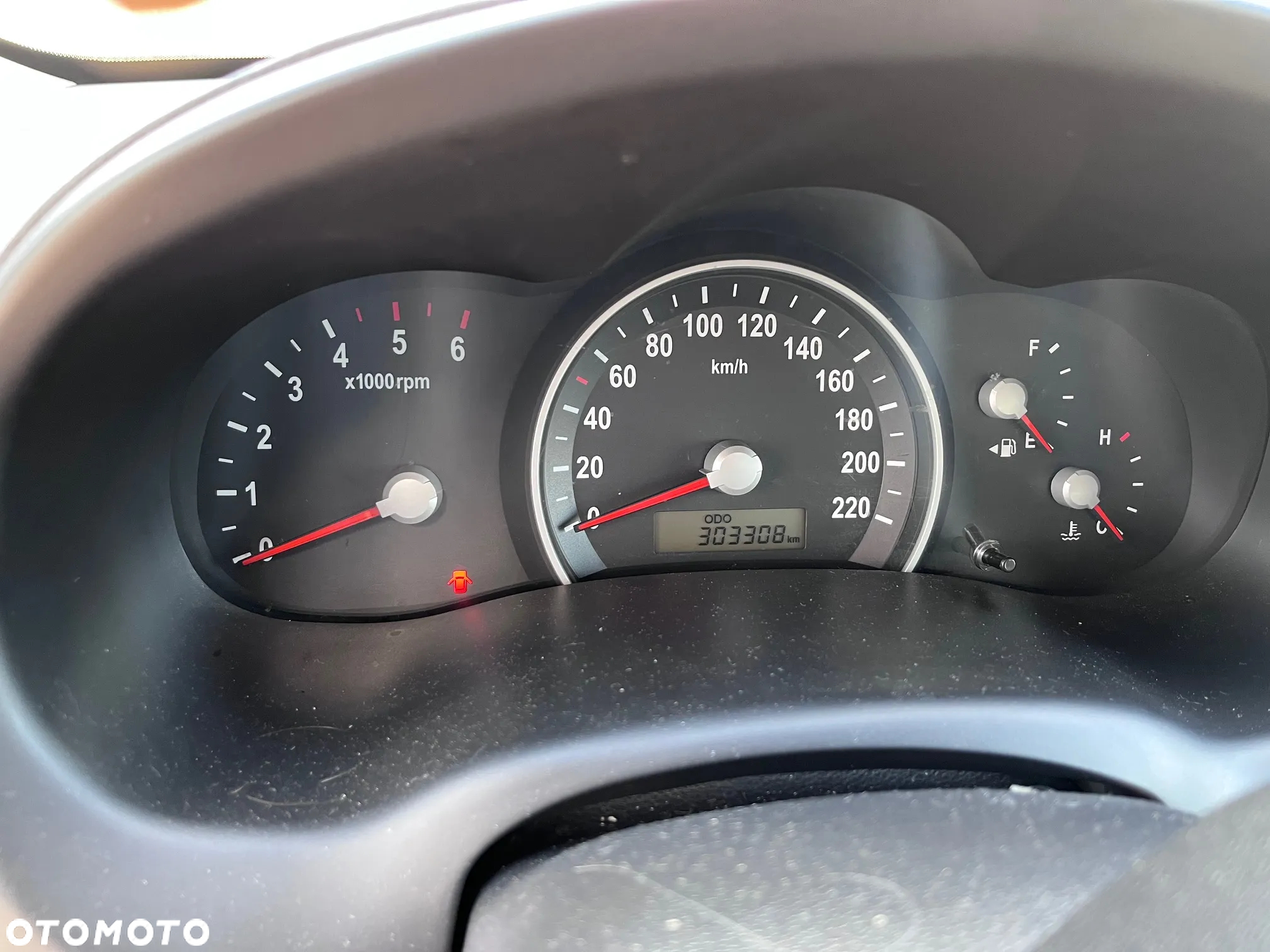 Kia Carnival 2.9 CRDi Freedom - 6