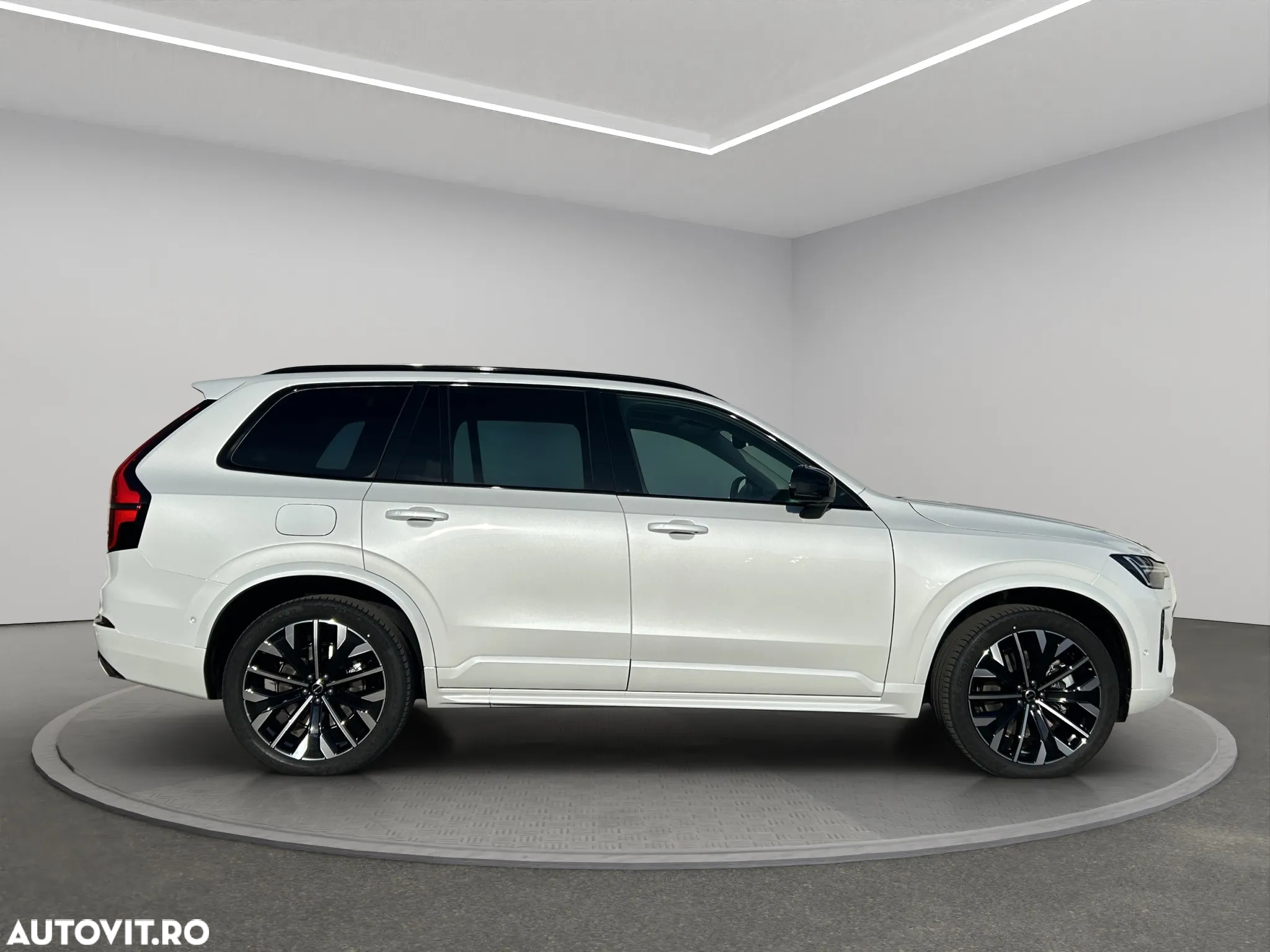 Volvo XC 90 - 8