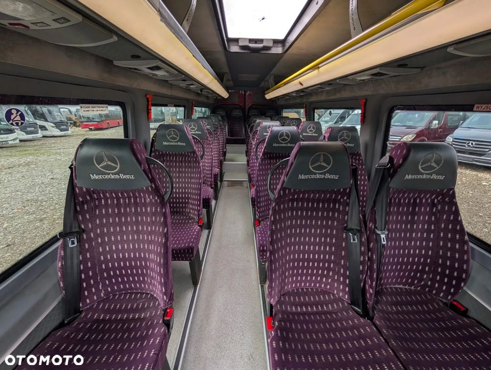 Mercedes-Benz Sprinter 519 - 14