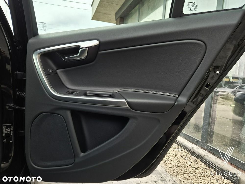 Volvo V60 - 23