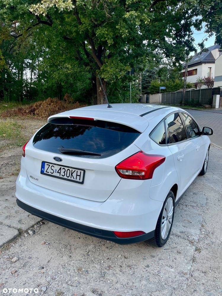 Ford Focus - 4