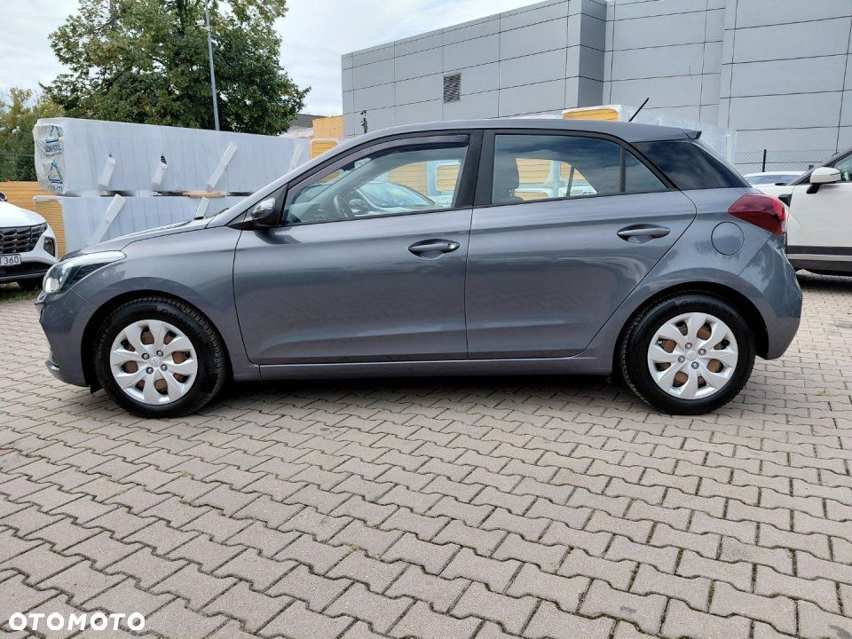 Hyundai i20 - 8