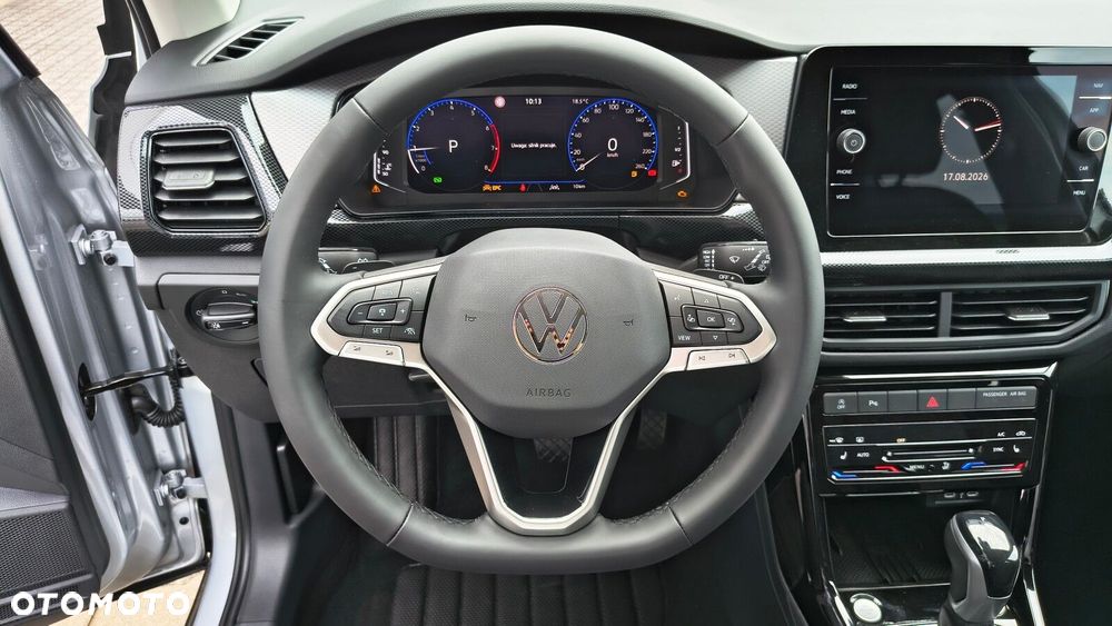 Volkswagen T-Cross - 13