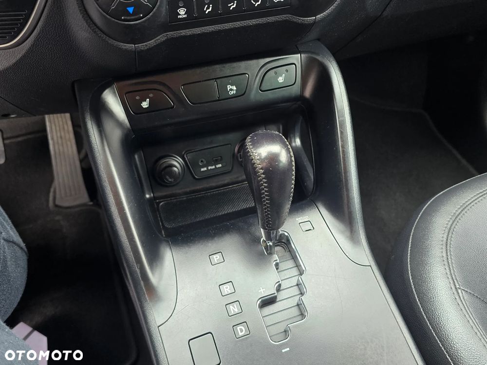 Hyundai ix35 2.0 4WD Automatik Premium - 34