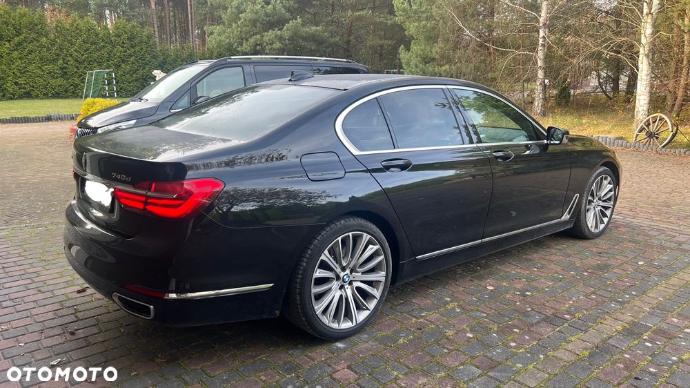 BMW Seria 7 740d xDrive - 6