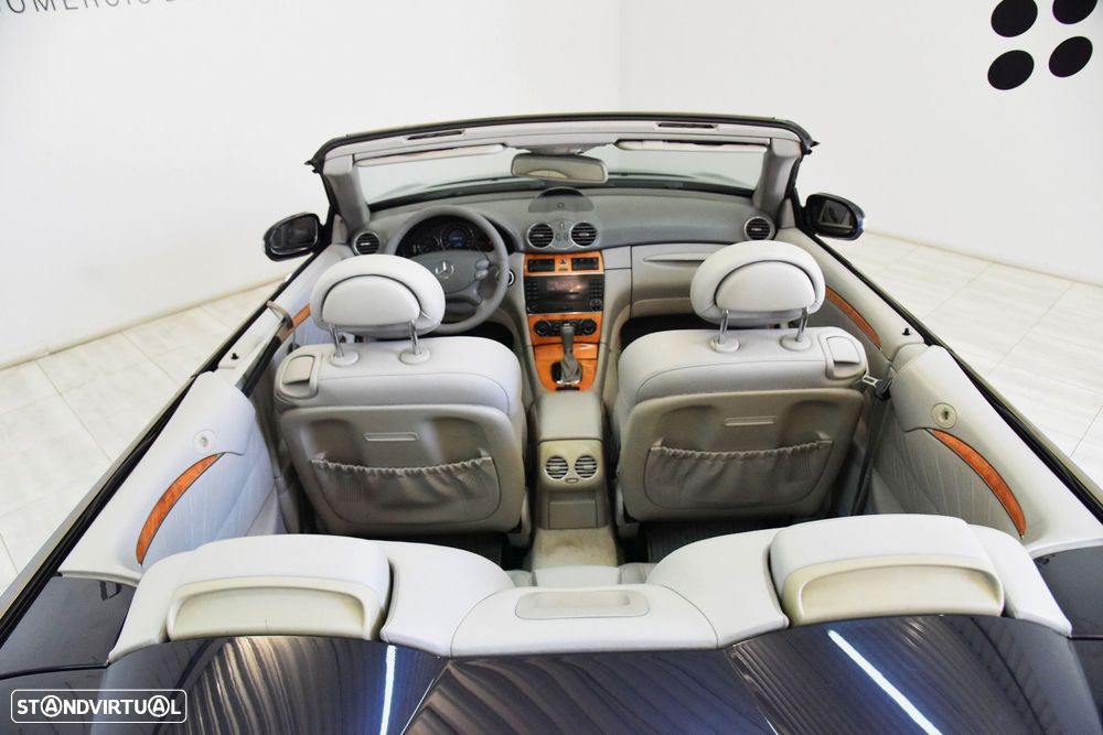 Mercedes-Benz CLK 200 K Elegance Aut. - 29