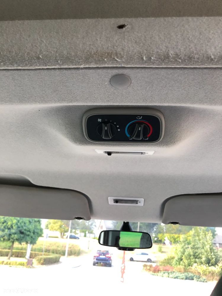 Ford Transit - 26
