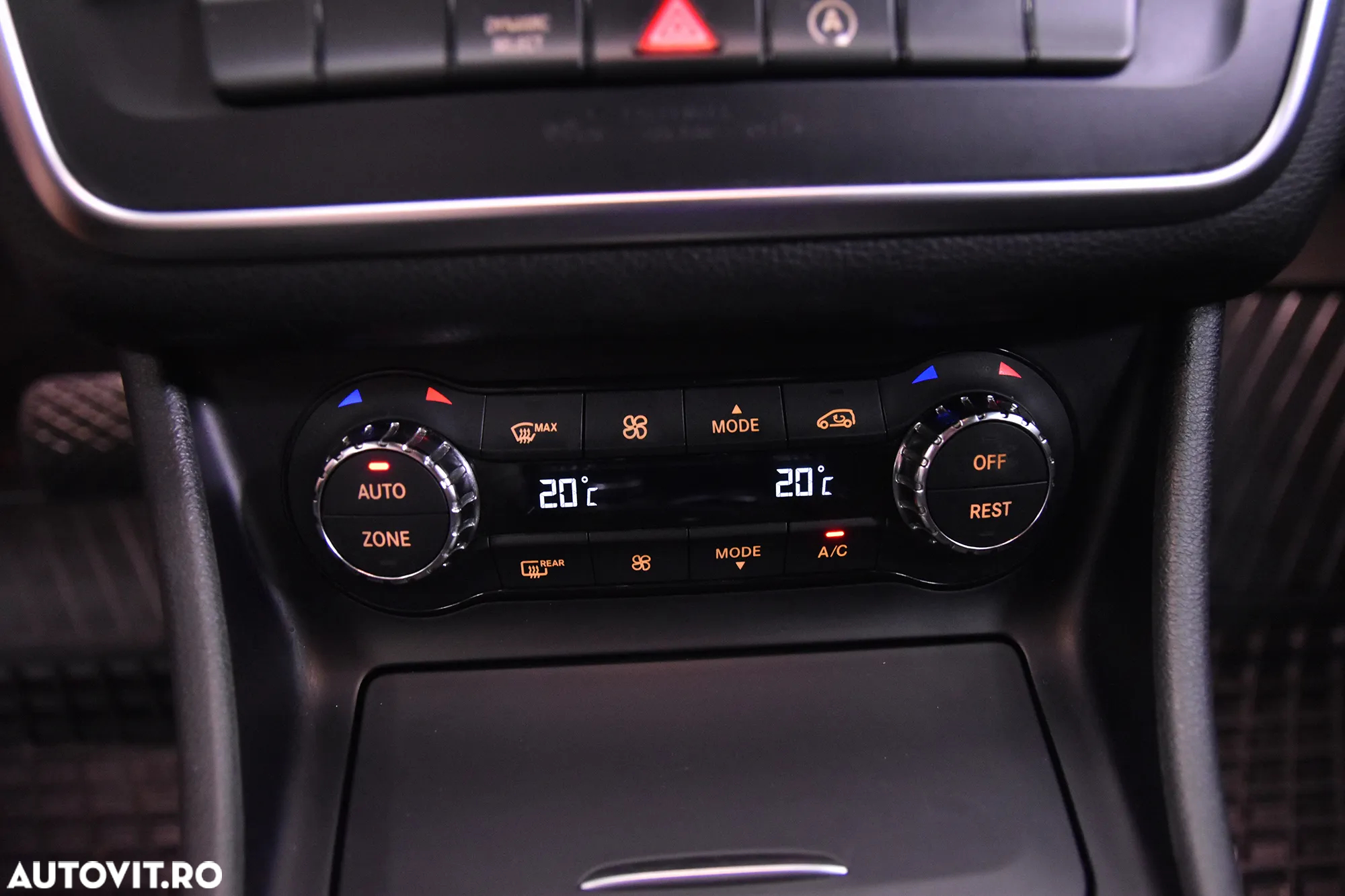 Mercedes-Benz CLA 220 d Aut. - 17