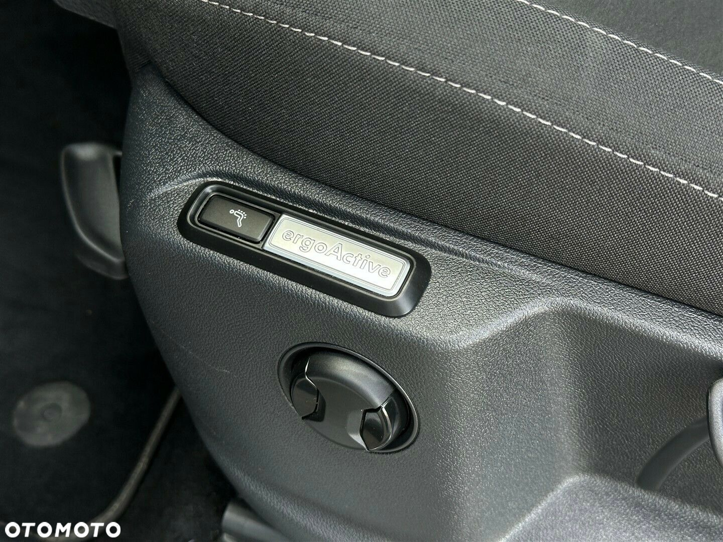 Volkswagen Tiguan 2.0 TSI 4Mot Elegance DSG - 33