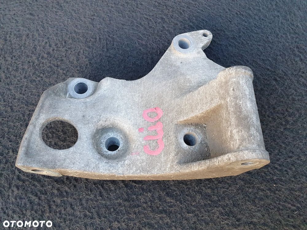 ŁAPA WSPORNIK ALTERNATORA DACIA SANDERO I 1 1.2 16V 7700864288 CLIO II POSIADAM 2 SZT - 6