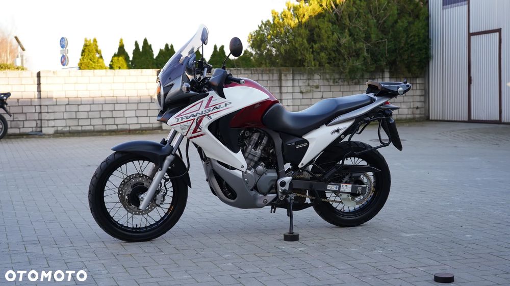 Honda Transalp - 8