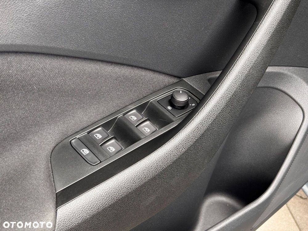 Skoda Kamiq 1.0 TSI Ambition DSG - 13