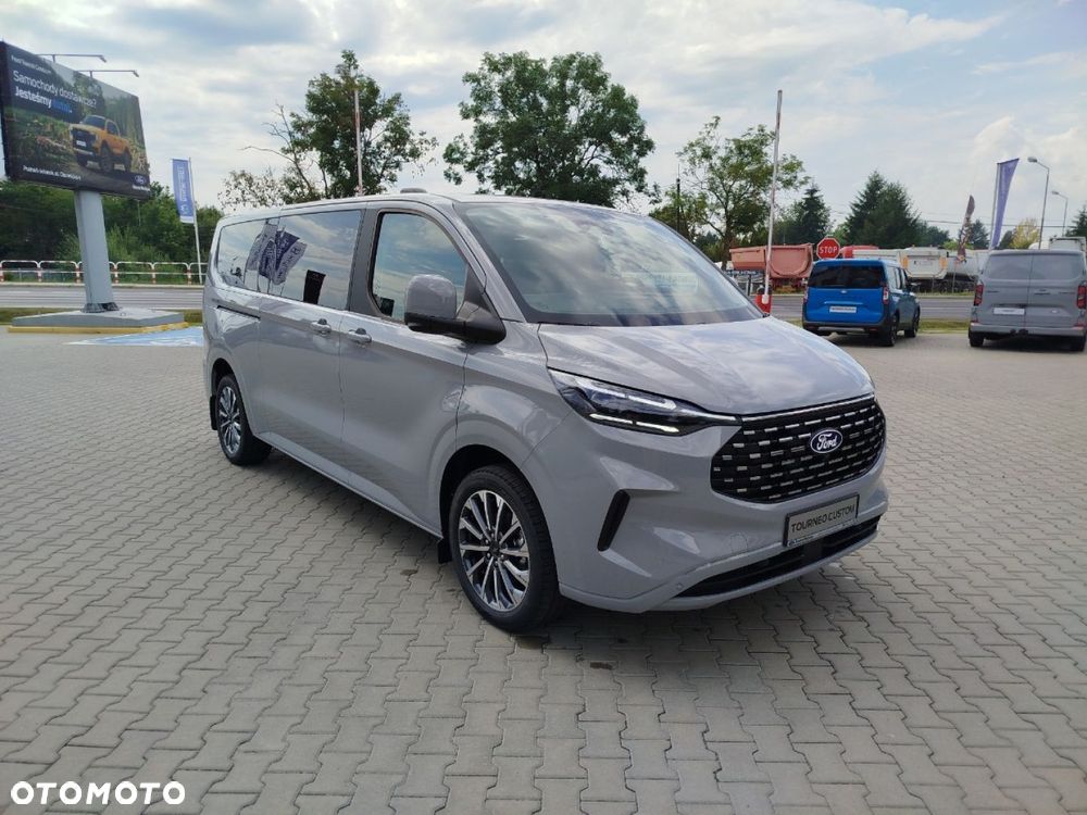 Ford Tourneo Custom 320 L2H1 VA Autm Titanium X - 9