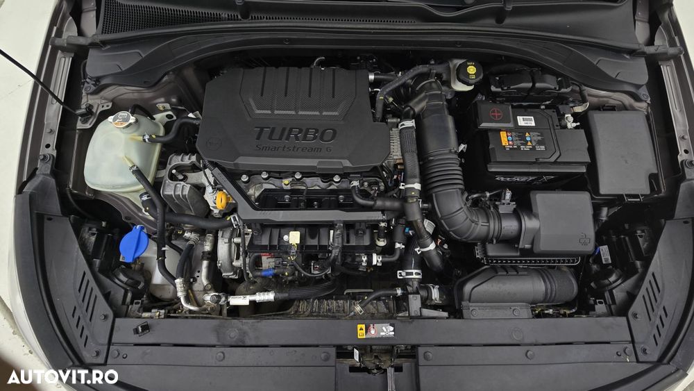Hyundai i30 - 24
