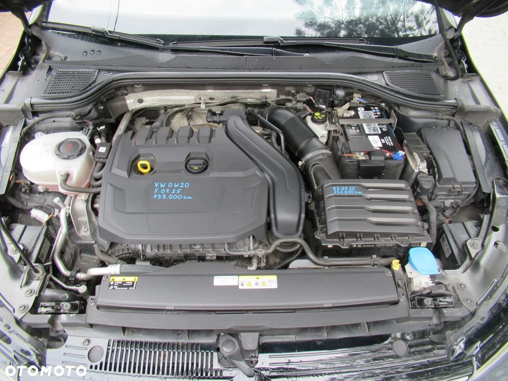 Volkswagen Golf 1.5 TSI EVO Life - 36
