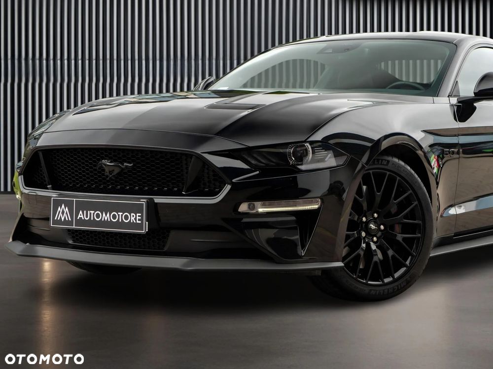 Ford Mustang - 2
