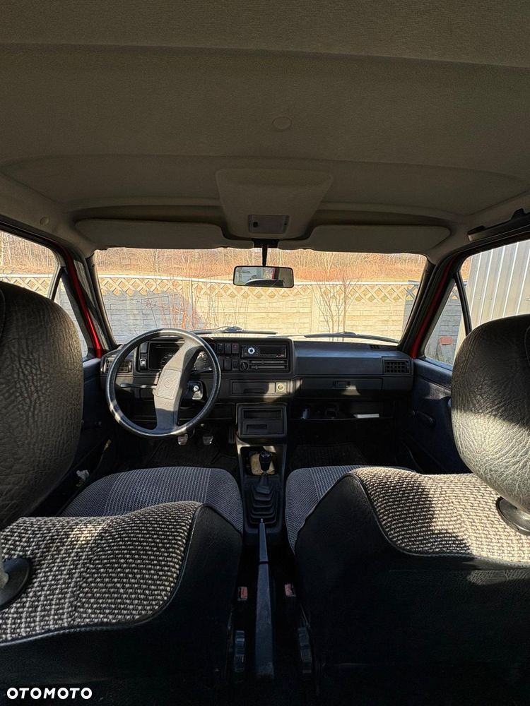 Volkswagen Golf 1.3 - 7