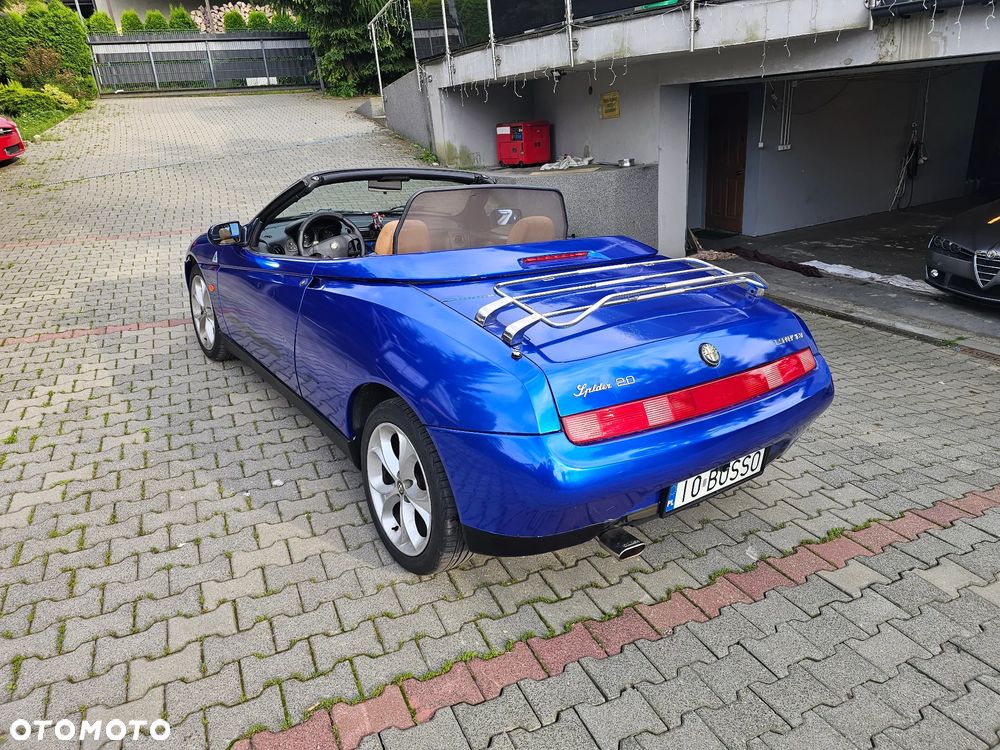 Alfa Romeo Spider 2.0 Twin Spark Base - 2