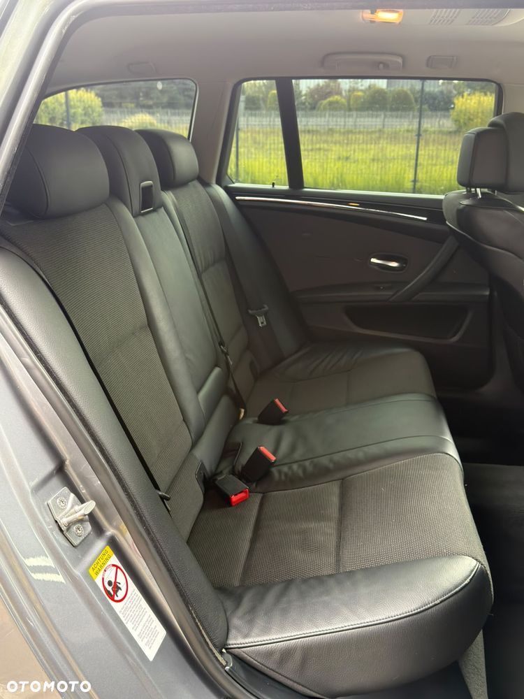 BMW Seria 5 520d Special Edition - 17