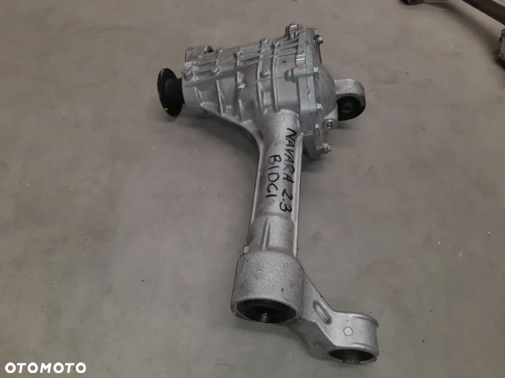 MOST PRZEDNI DYFER MERCEDES X KLASA W470 NAVARA 48/13 3.69 - 8