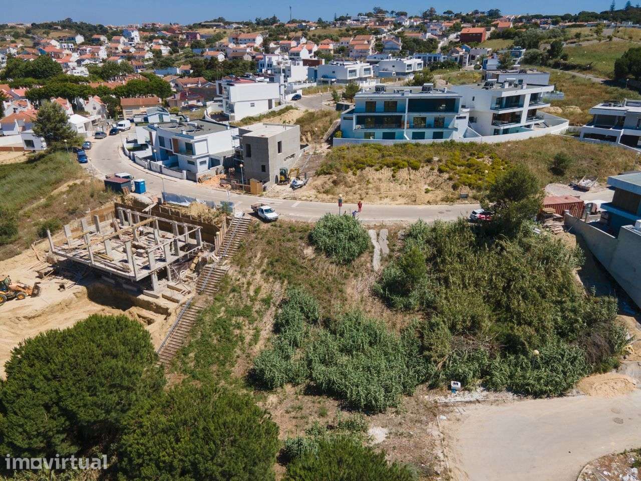 Terreno para Construção, Funchalinho, Licenças Pagas - Grande imagem: 4/16