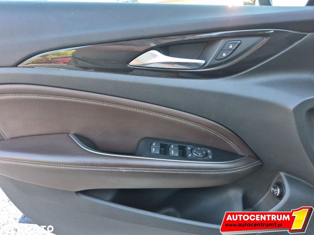Opel Insignia - 20