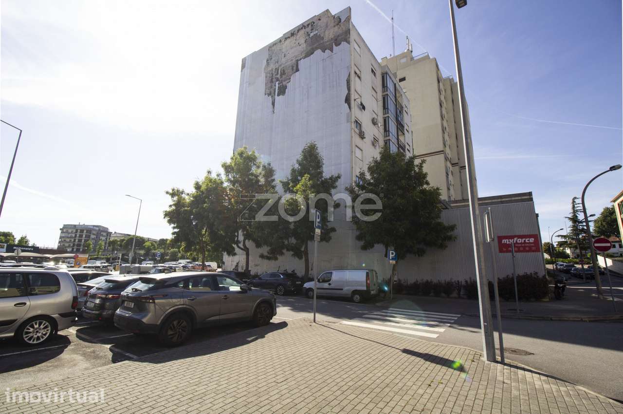 Garagem para arrendamento em Maximinos, Braga - Grande imagem: 2/15