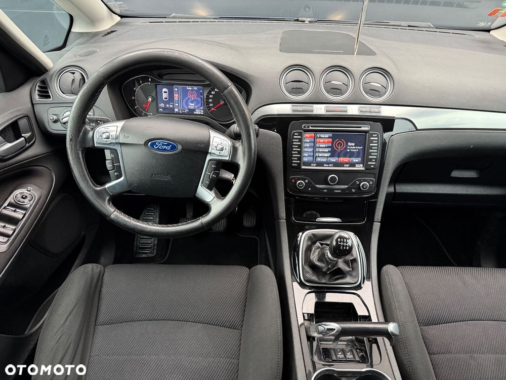 Ford S-Max 2.0 TDCi DPF Titanium - 27