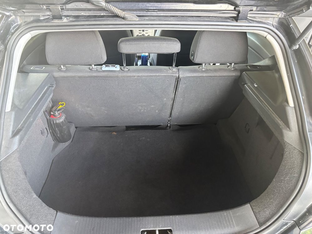 Opel Astra 1.9 CDTI Cosmo - 16