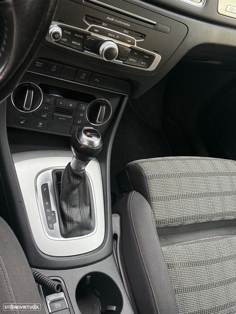 Audi Q3 2.0 TDI S tronic - 6