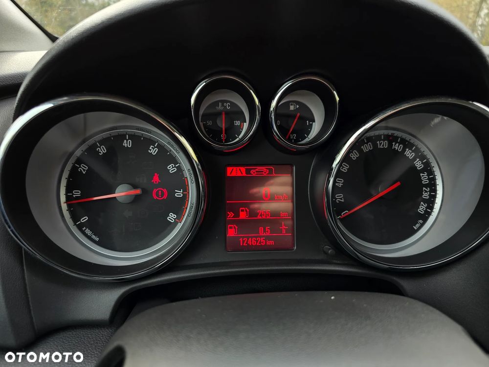 Opel Astra 1.4 T Cosmo - 6