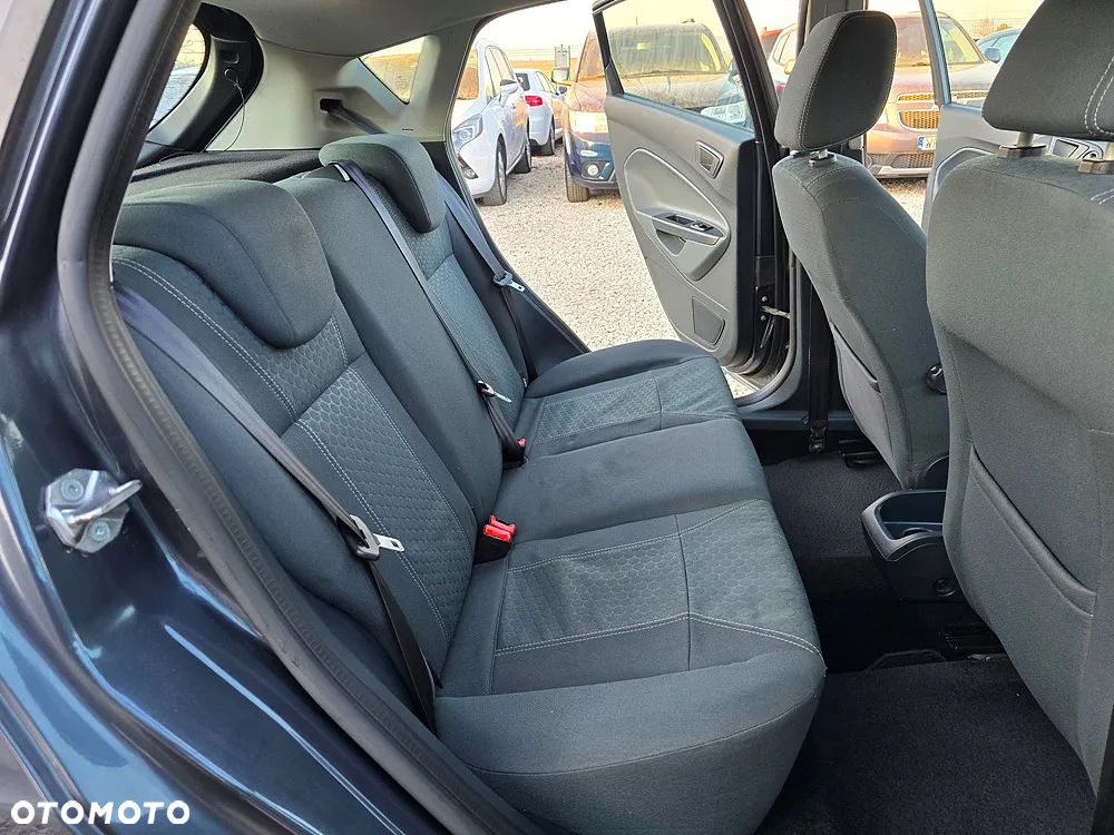 Ford Fiesta 1.4 Titanium - 23