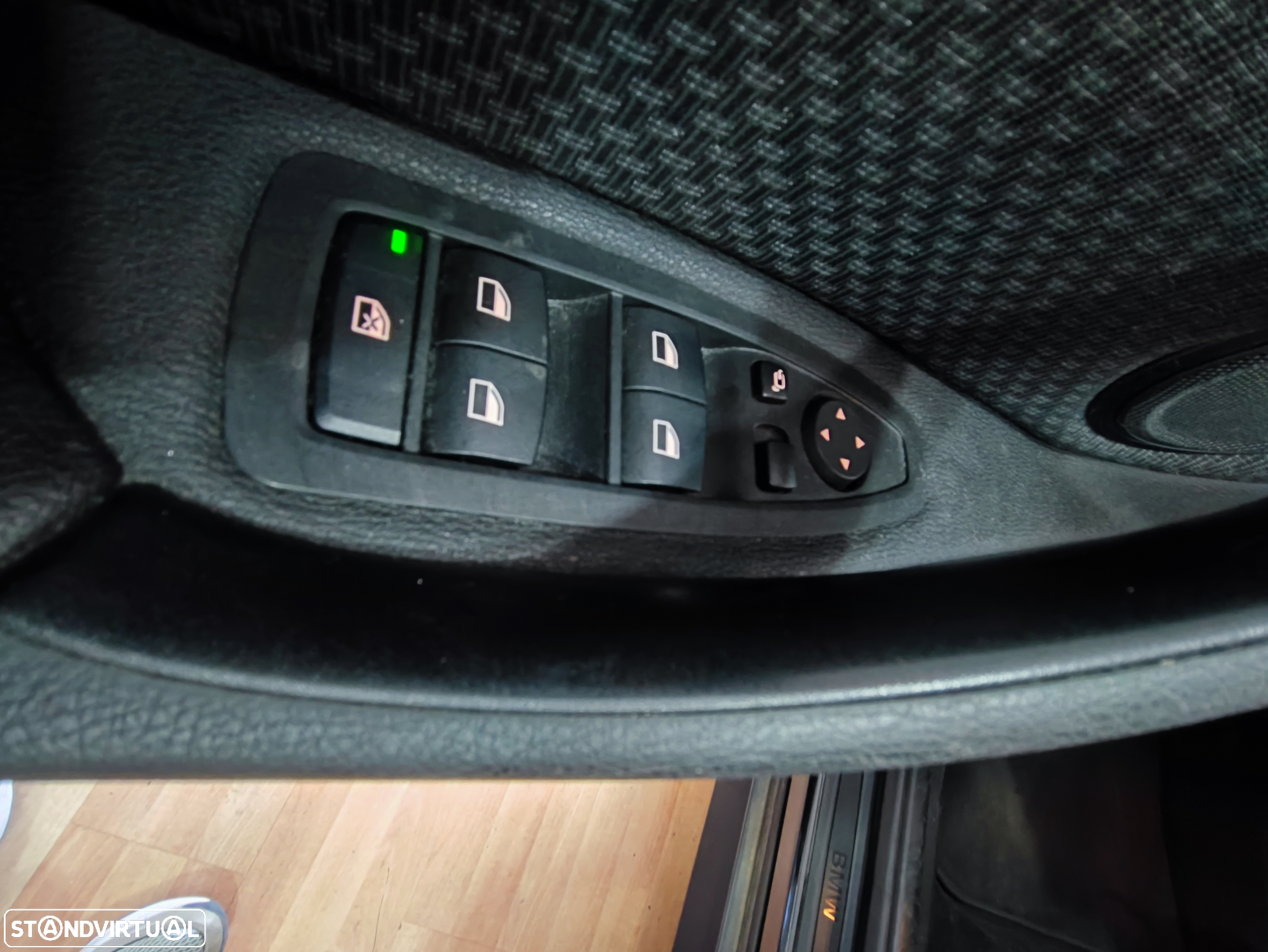 BMW X1 16 d sDrive Advantage - 19
