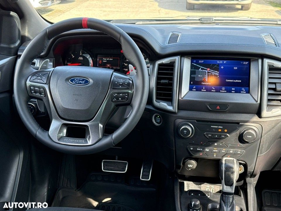 Ford Raptor - 11