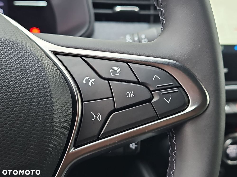 Renault Clio 1.0 TCe Techno - 15