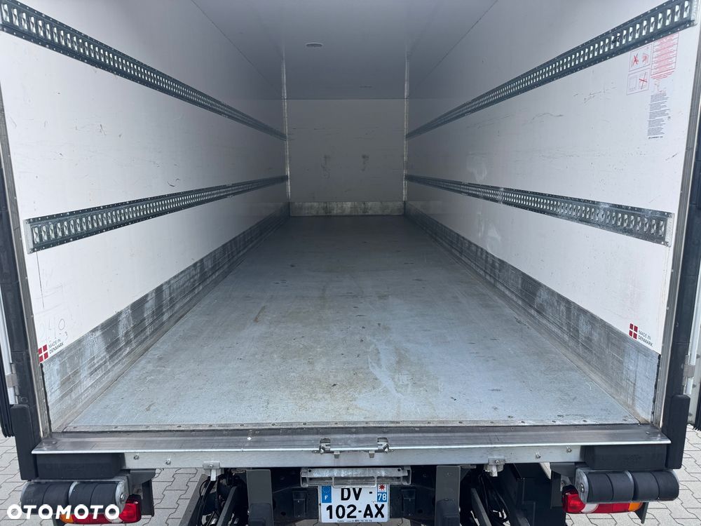 Iveco Eurocargo 190EL28 IZOTERMA 21palet WINDA Import Francja - 11