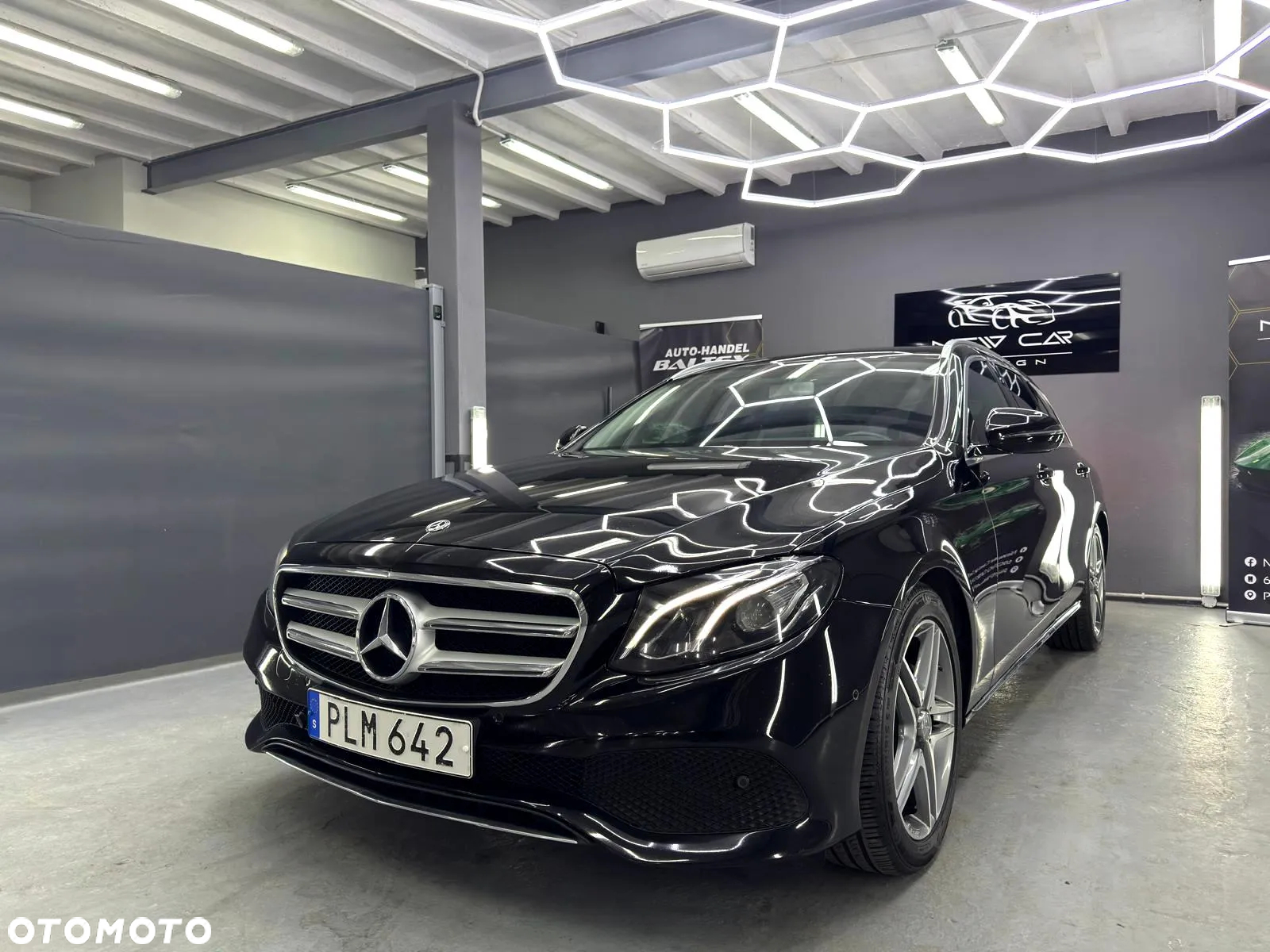 Mercedes-Benz Klasa E 220 d T 9G-TRONIC Avantgarde - 3